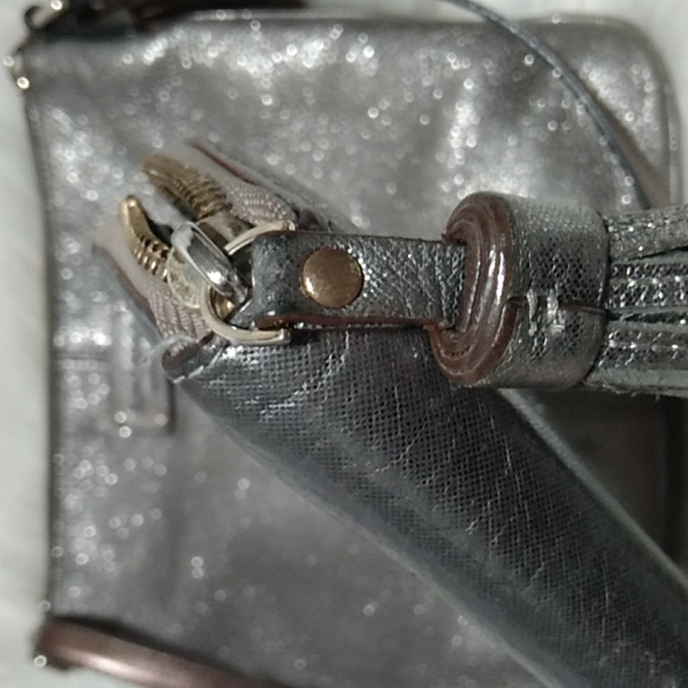 SALE! Kate Spade Oxidized Silver Metallic Tassels Crossbody & Matching Wallet - Picture 15 of 16